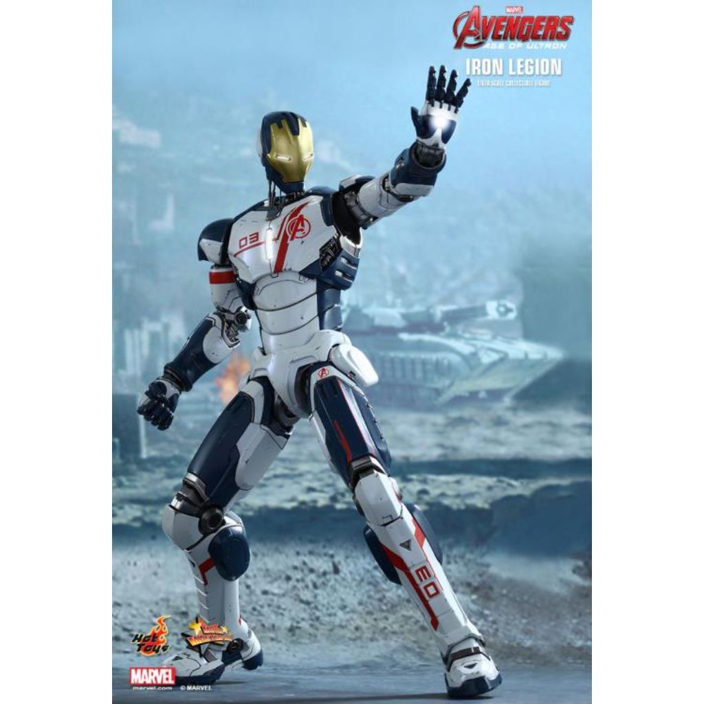 Hot Toys MMS299 Iron Legion Age Of Ultron