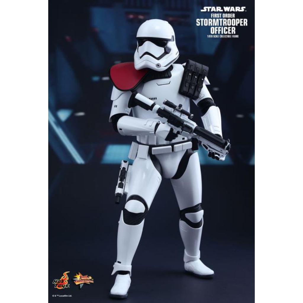 Hot Toys MMS334 First Order Stormtrooper Officer