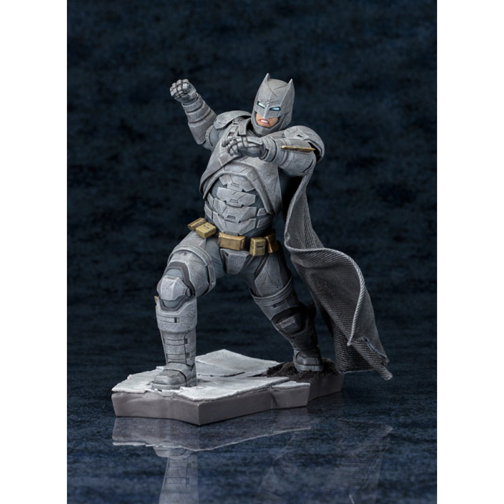 Kotobukiya 1/10 Artfx Batman Batman VS Superman DOJ