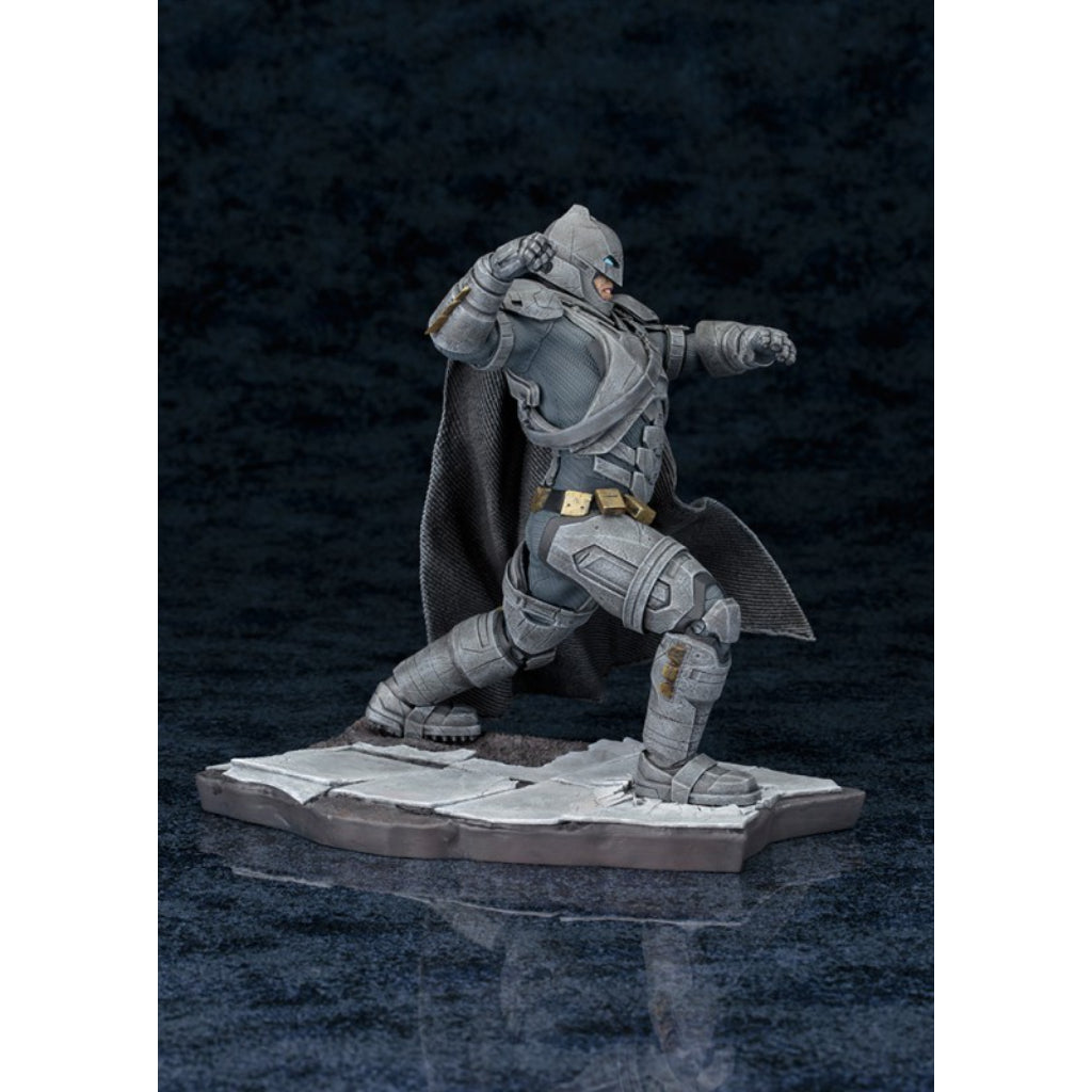 Kotobukiya 1/10 Artfx Batman Batman VS Superman DOJ
