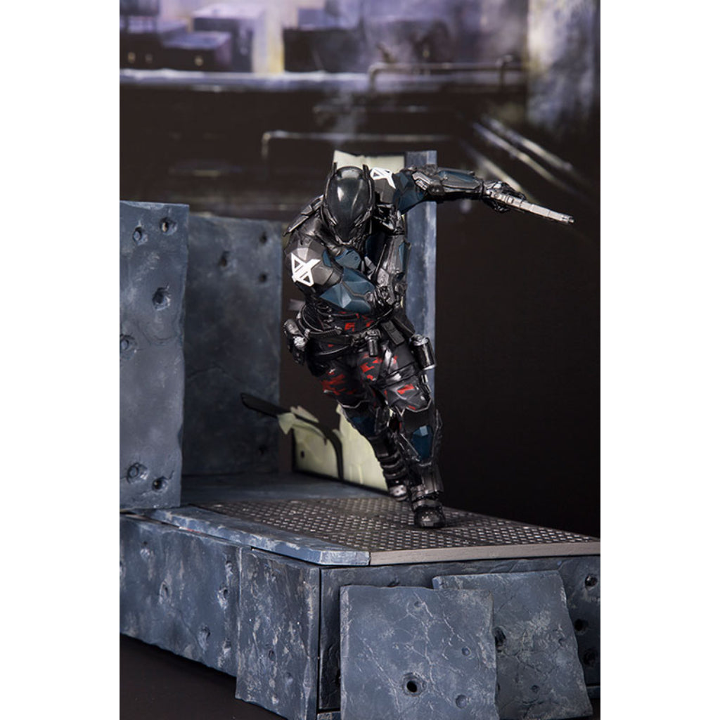 Kotobukiya Arkham Knight Artfx Plus