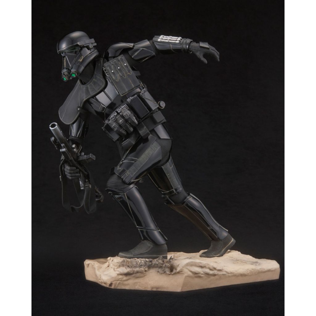 Kotobukiya ArtFX Plus 1/7 Death Trooper Specialist Star Wars