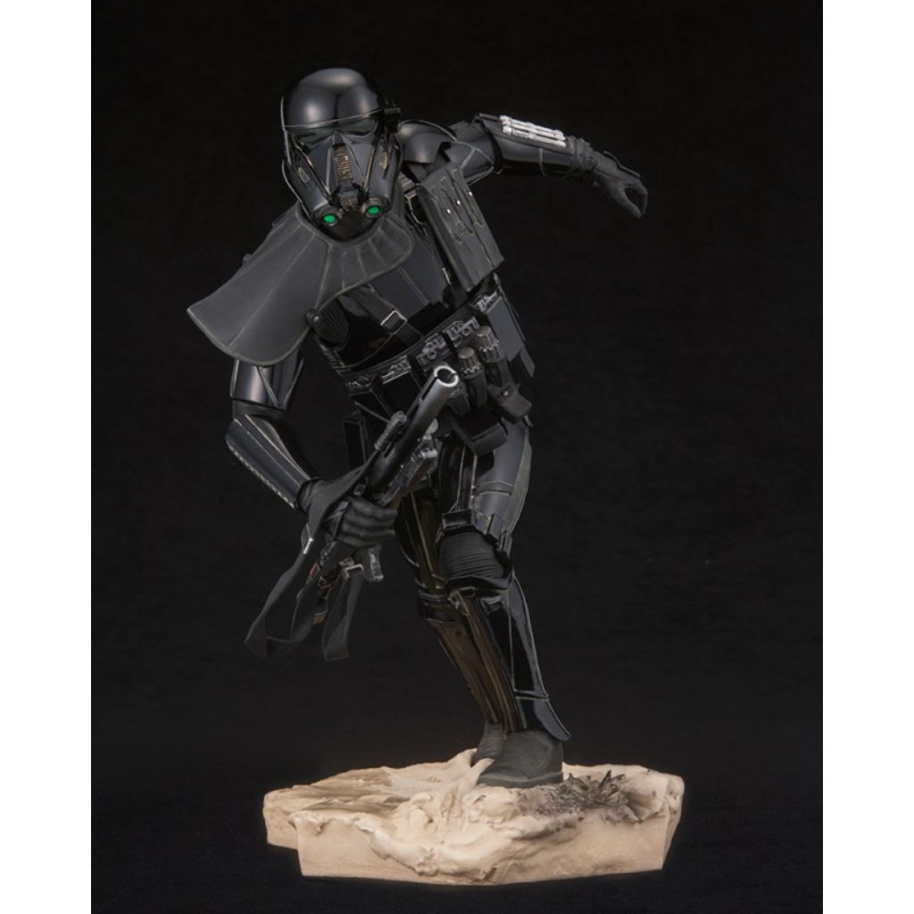 Kotobukiya ArtFX Plus 1/7 Death Trooper Specialist Star Wars