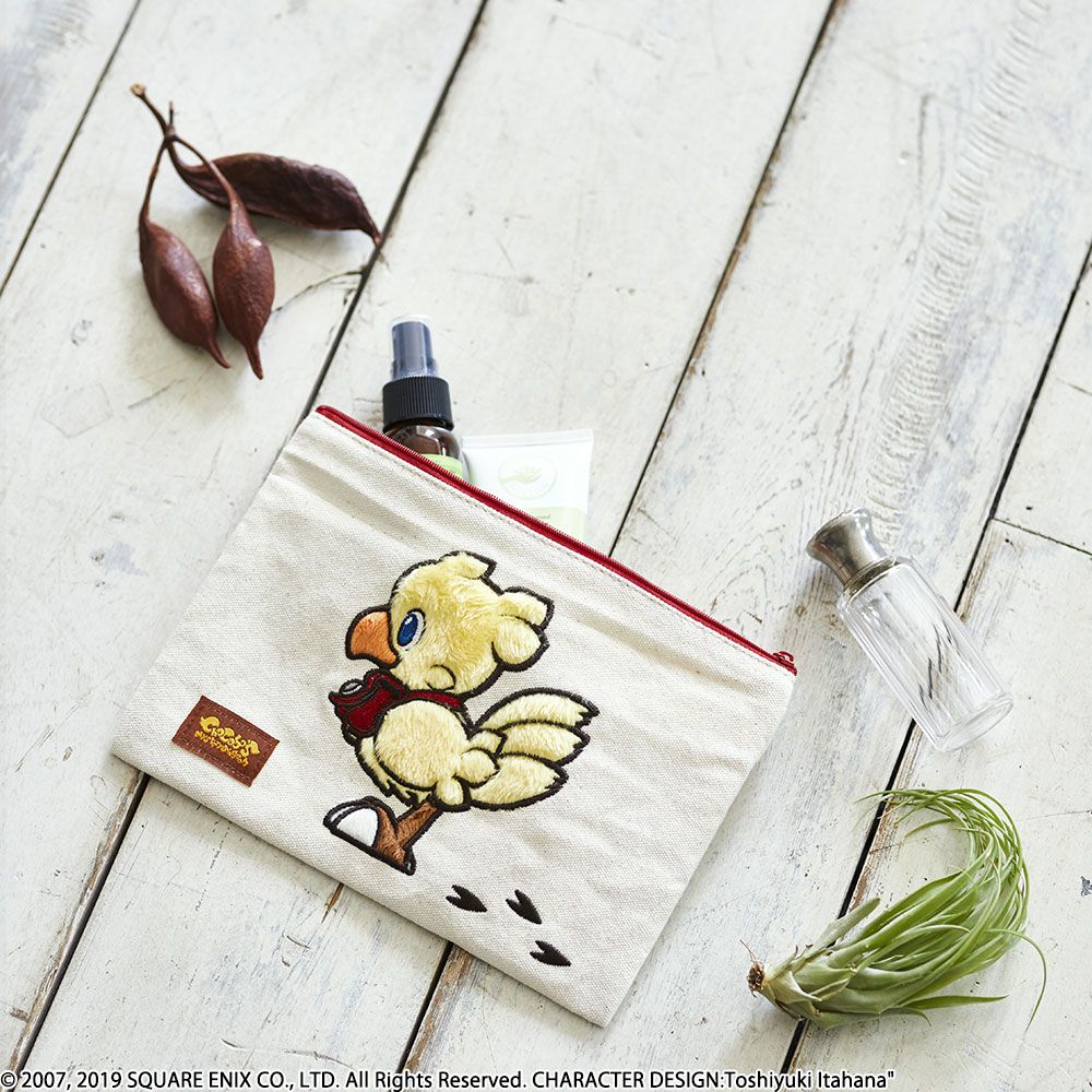 Square Enix Final Fantasy Fluffy Fluffy Pouch - Chocobo