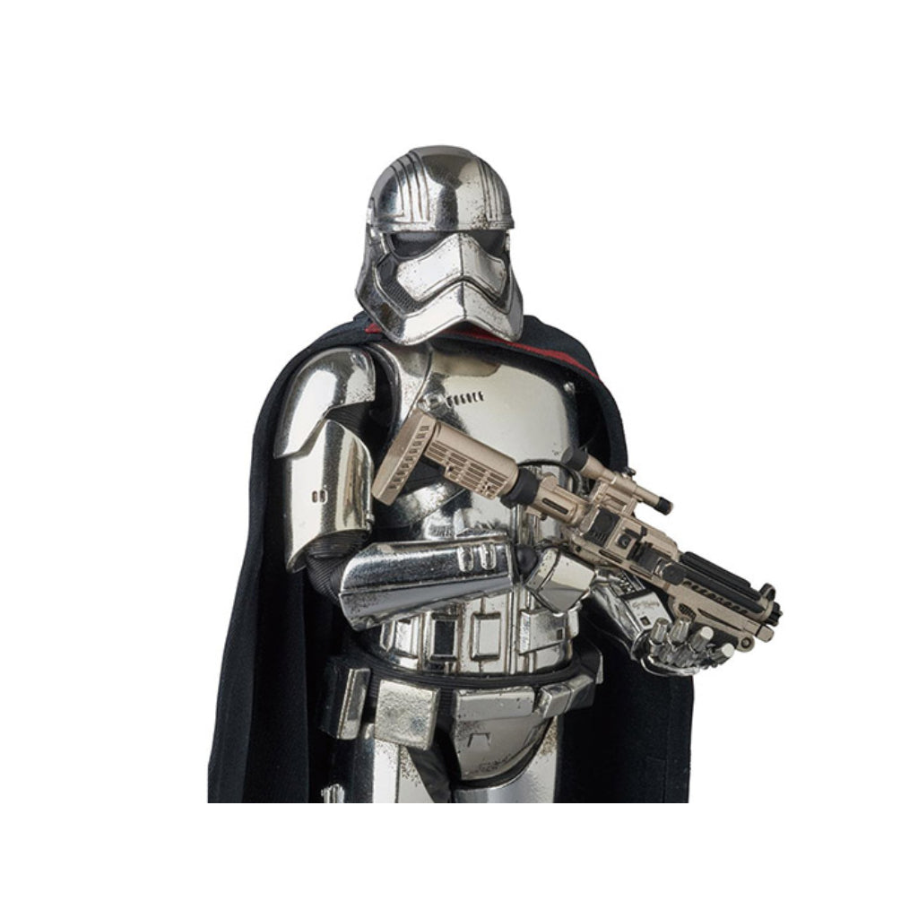 Medicom No.028 Captain Phasma Mafex Star Wars