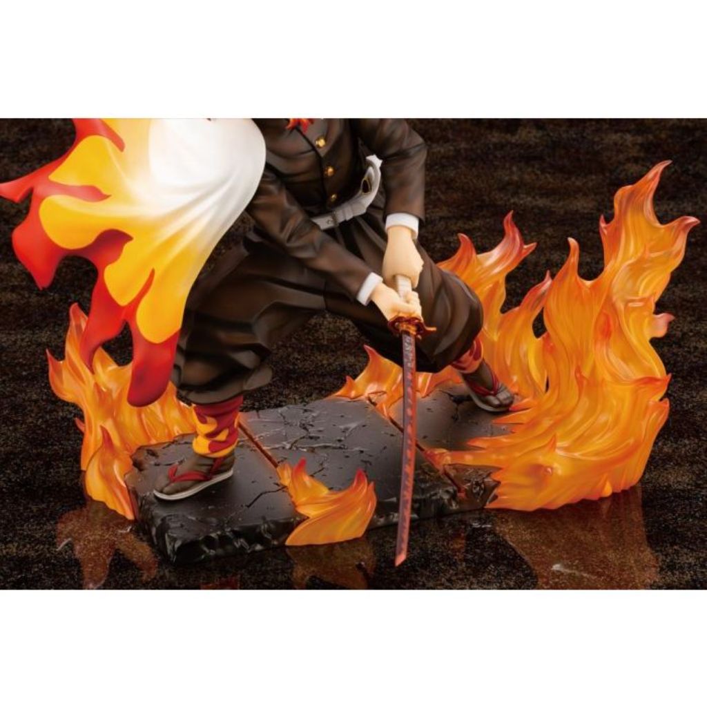 Kotobukiya Artfx J 1/8 Kyojuro Rengoku Demon Slayer Kimetsu No Yaiba