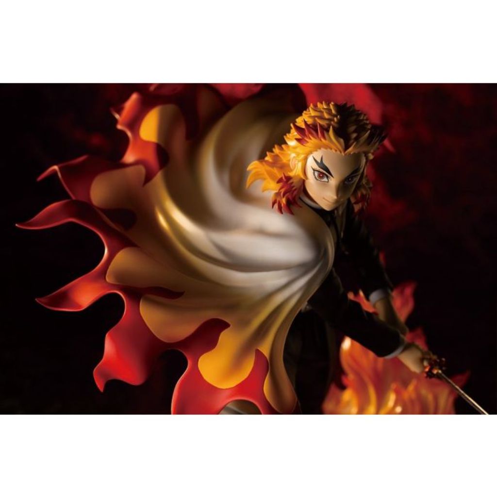 Kotobukiya Artfx J 1/8 Kyojuro Rengoku Demon Slayer Kimetsu No Yaiba