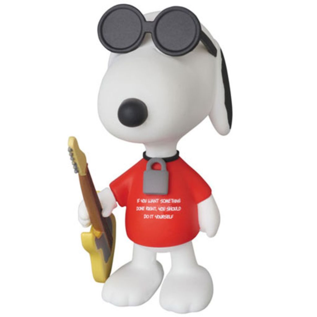 Medicom Punk Snoopy Ultra Detail Figure