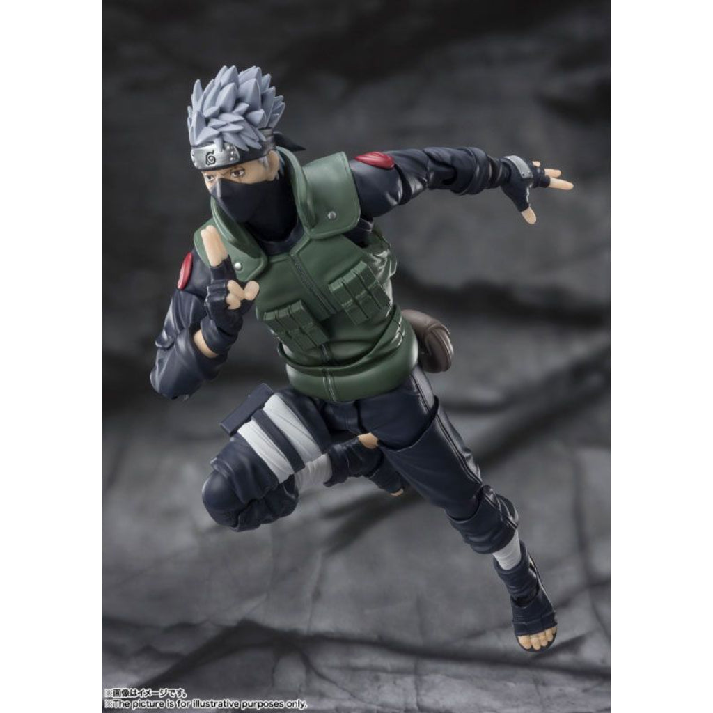 Bandai S.H.Figuarts Kakashi Hatake The Famed Sharingan Naruto Shippuden