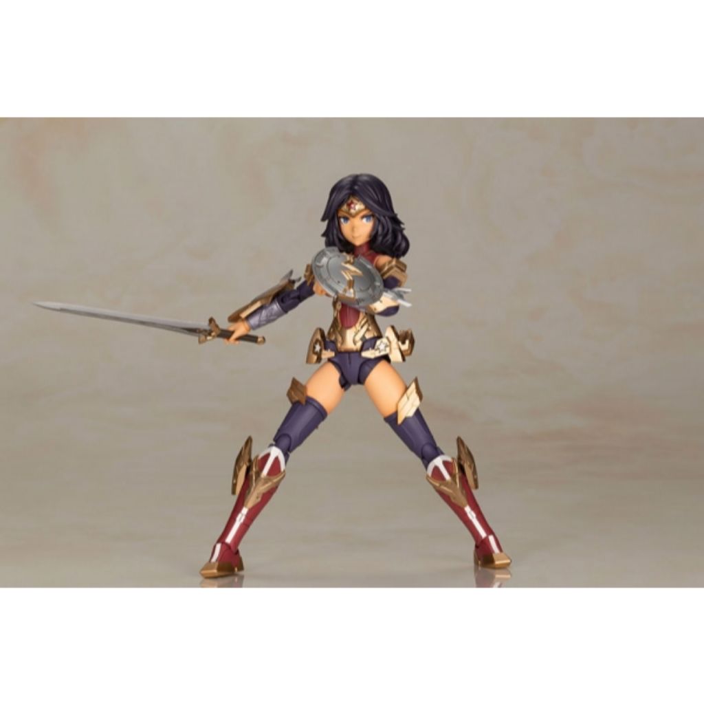 Kotobukiya Wonder Woman Humikane Shimada Ver. Plastic Model Kit