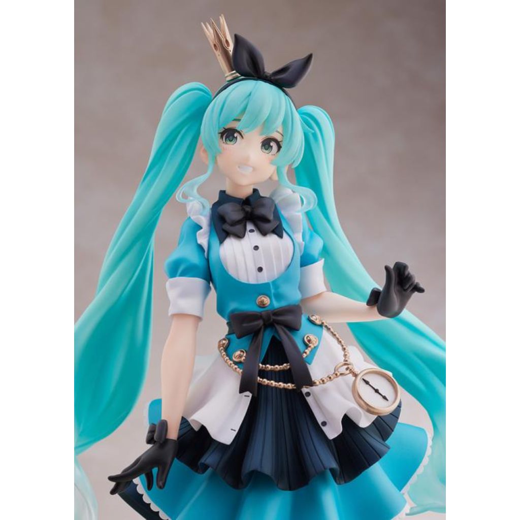 Taito AMP Hatsune Miku Princess Alice Ver. Figure