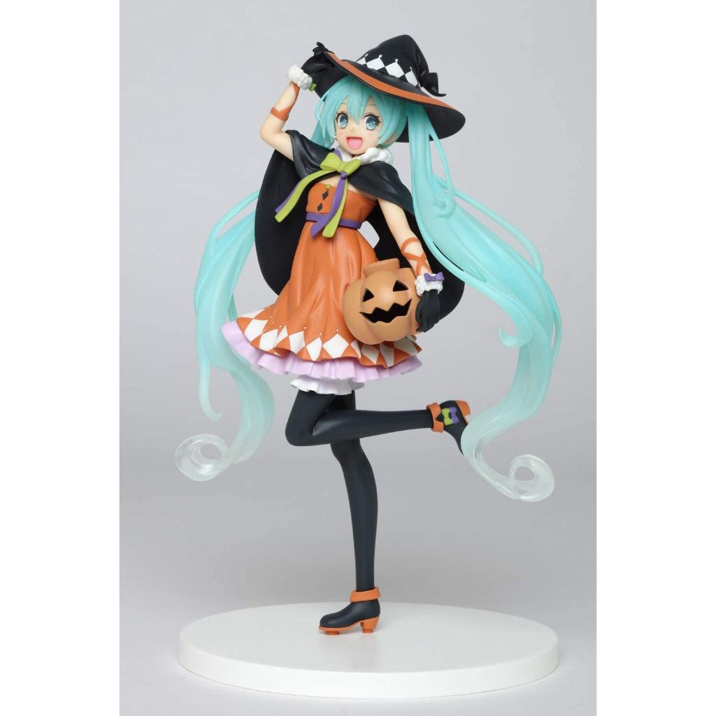 Taito Hatsune Miku 2nd Season Autumn Ver (Halloween)