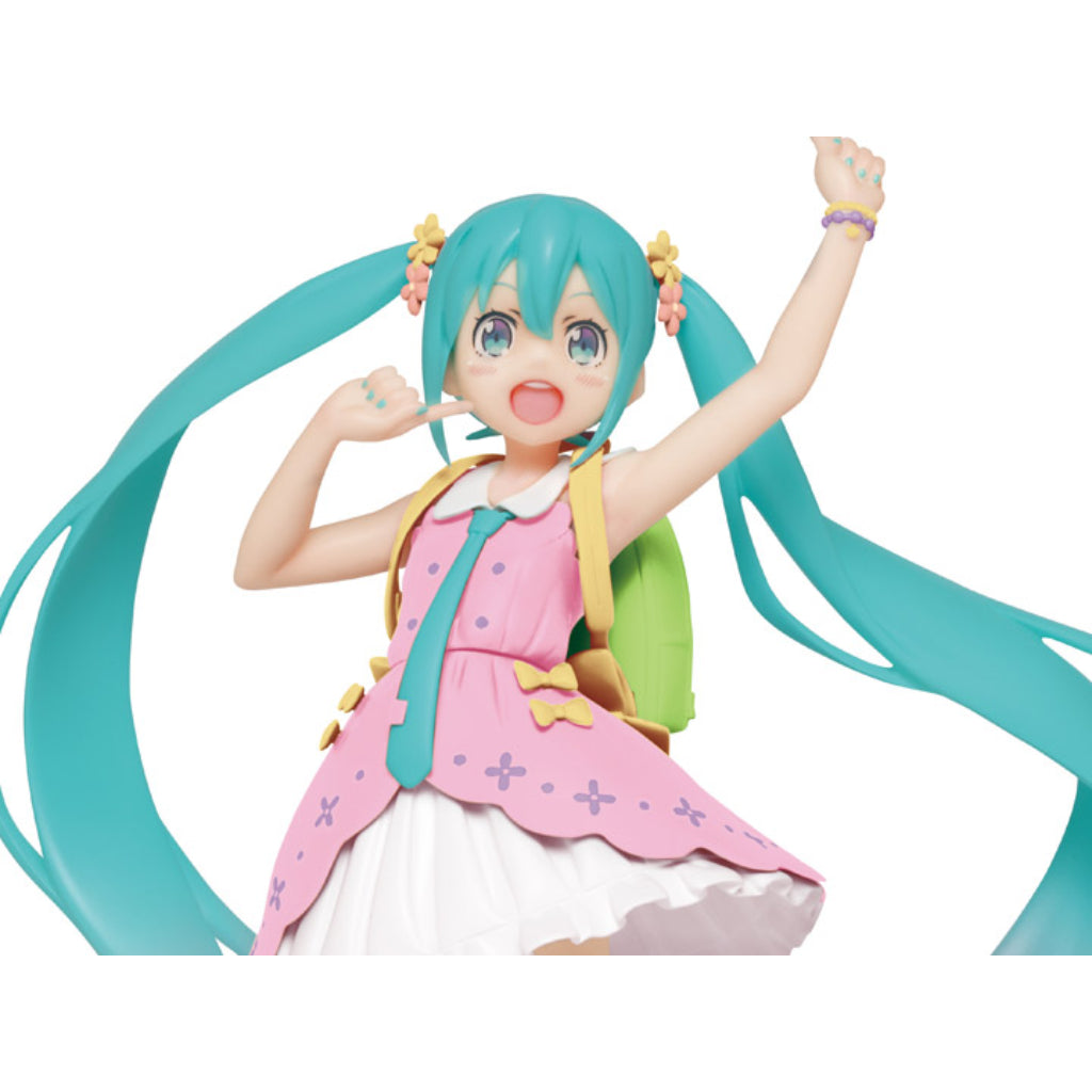 Taito Hatsune Miku Original Spring Renewal Ver Figure