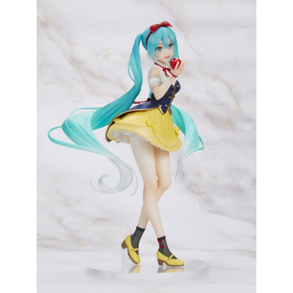 Taito Hatsune Miku Snow White Wonderland Figure