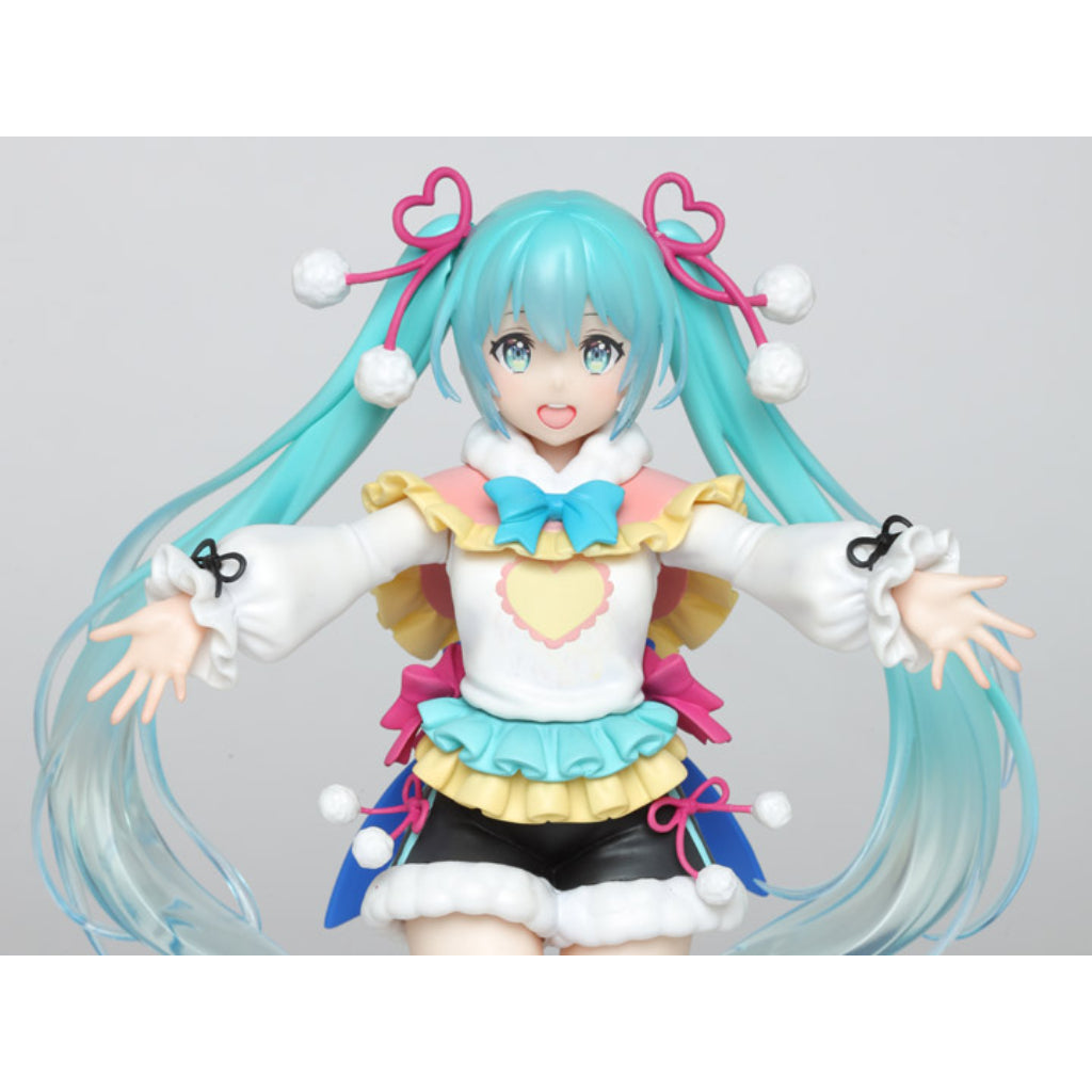 Taito Hatsune Miku Winter Image Ver. Figure