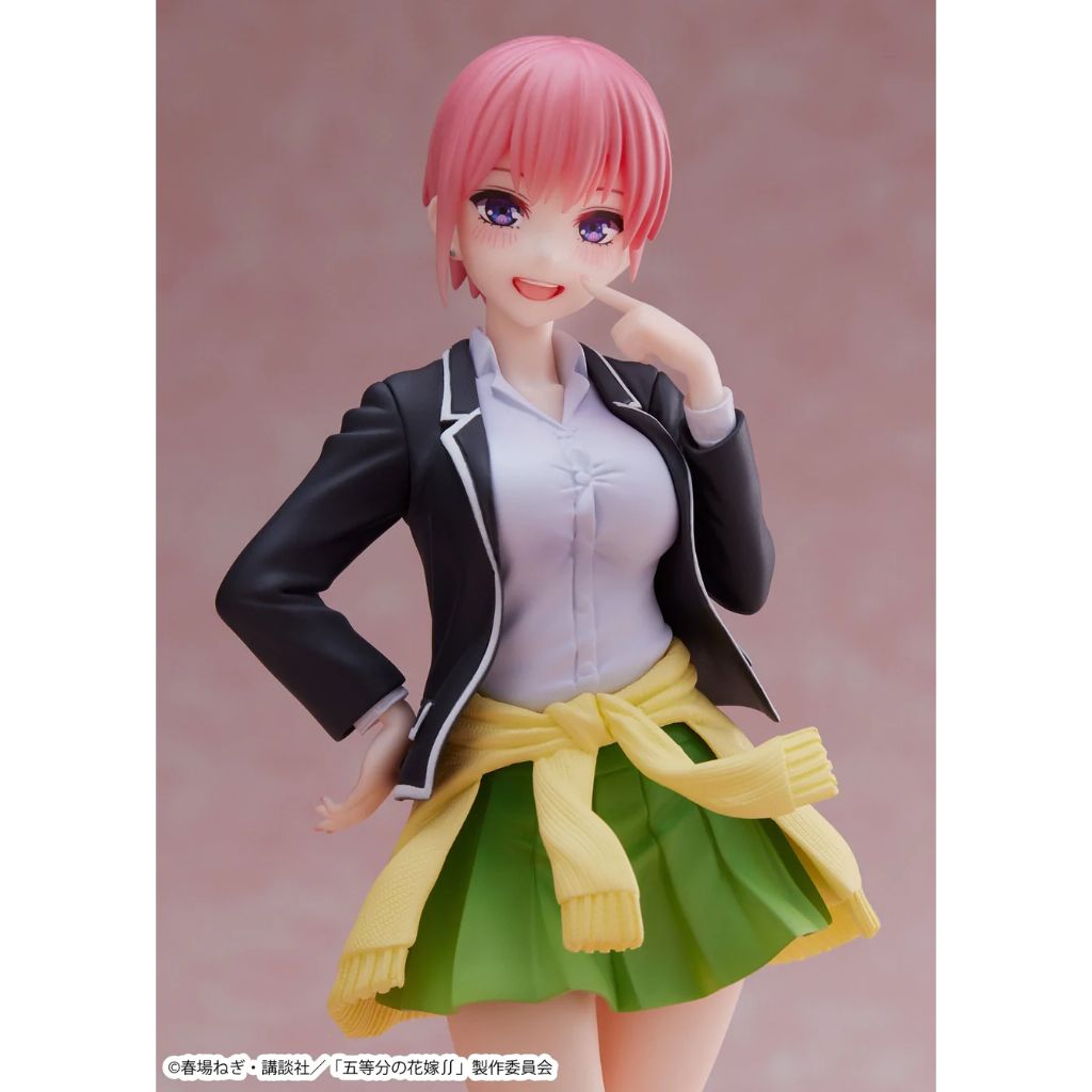 Taito Nakano Ichika Uniform Ver. Renewal The Quintessential Quintuplets Coreful Figure