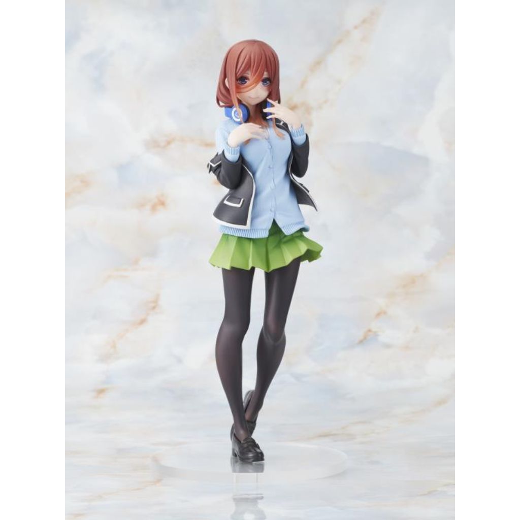 Taito Nakano Miku Uniform Ver The Quintessential Quintuplets Coreful Figure