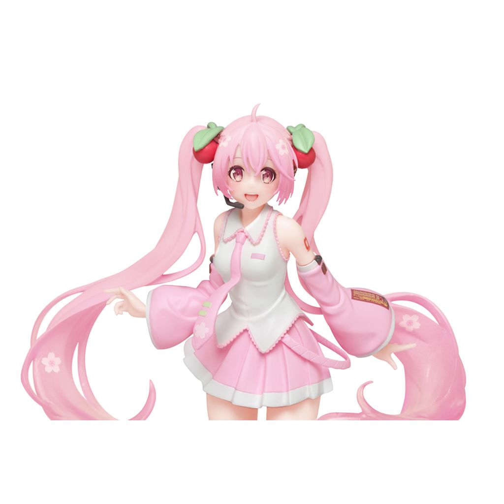 Taito Sakura Miku New Illustration Ver. Figure