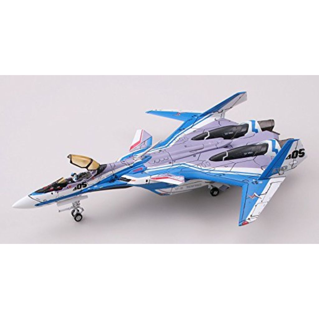 TomyTec 1/144 VF-31J Siegfried Fighter Mode Macross