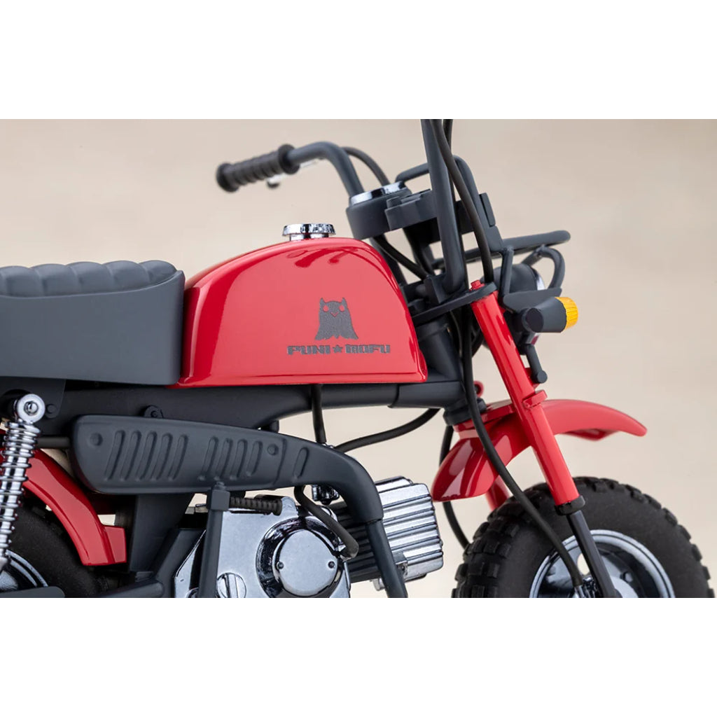 Megami Device - Puni Mofu Racing Xiao with Honda Z50J Gorilla Model Kit [KP881]