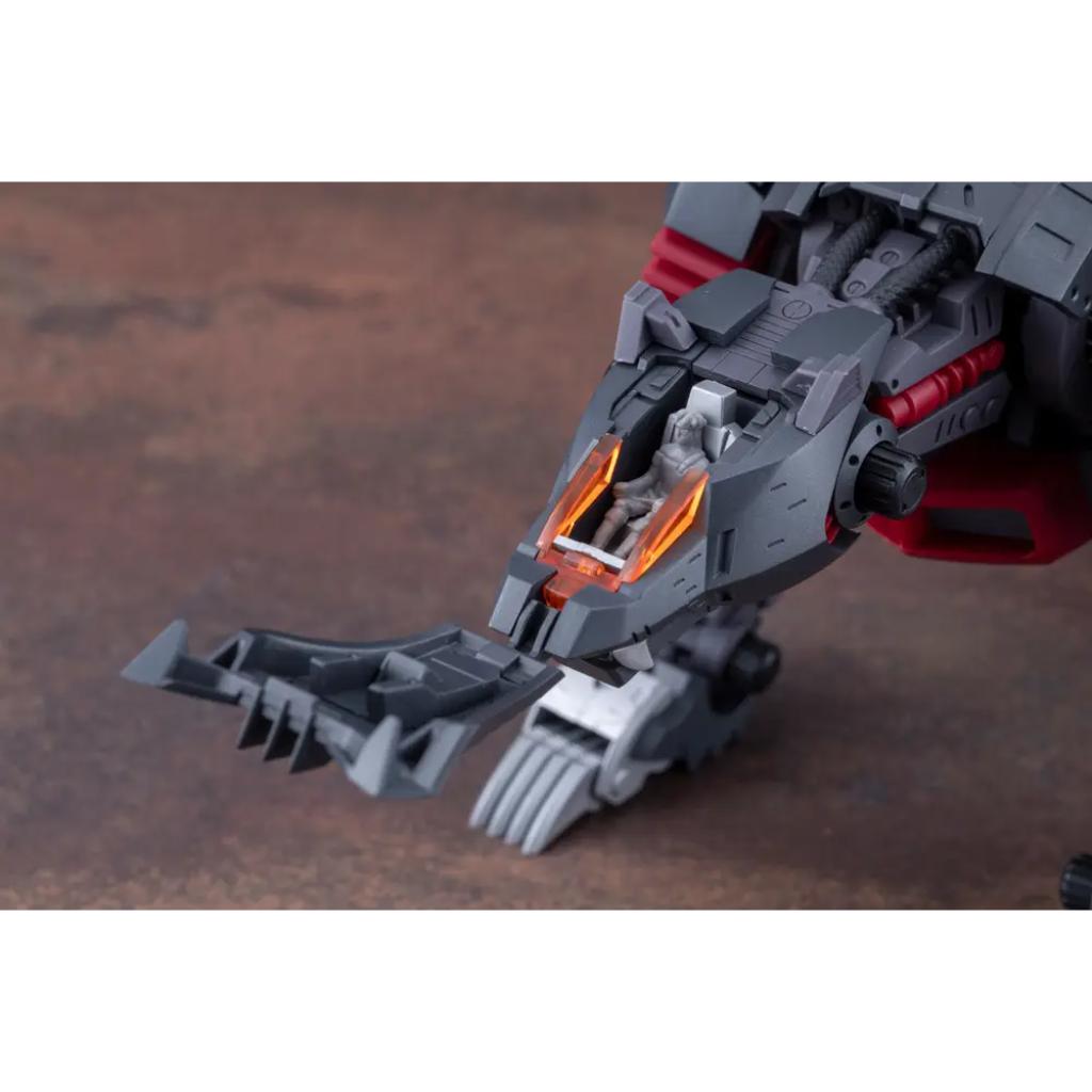 Zoids - Lightning Saix Irvine Special 2000 Recolor [Zd192]