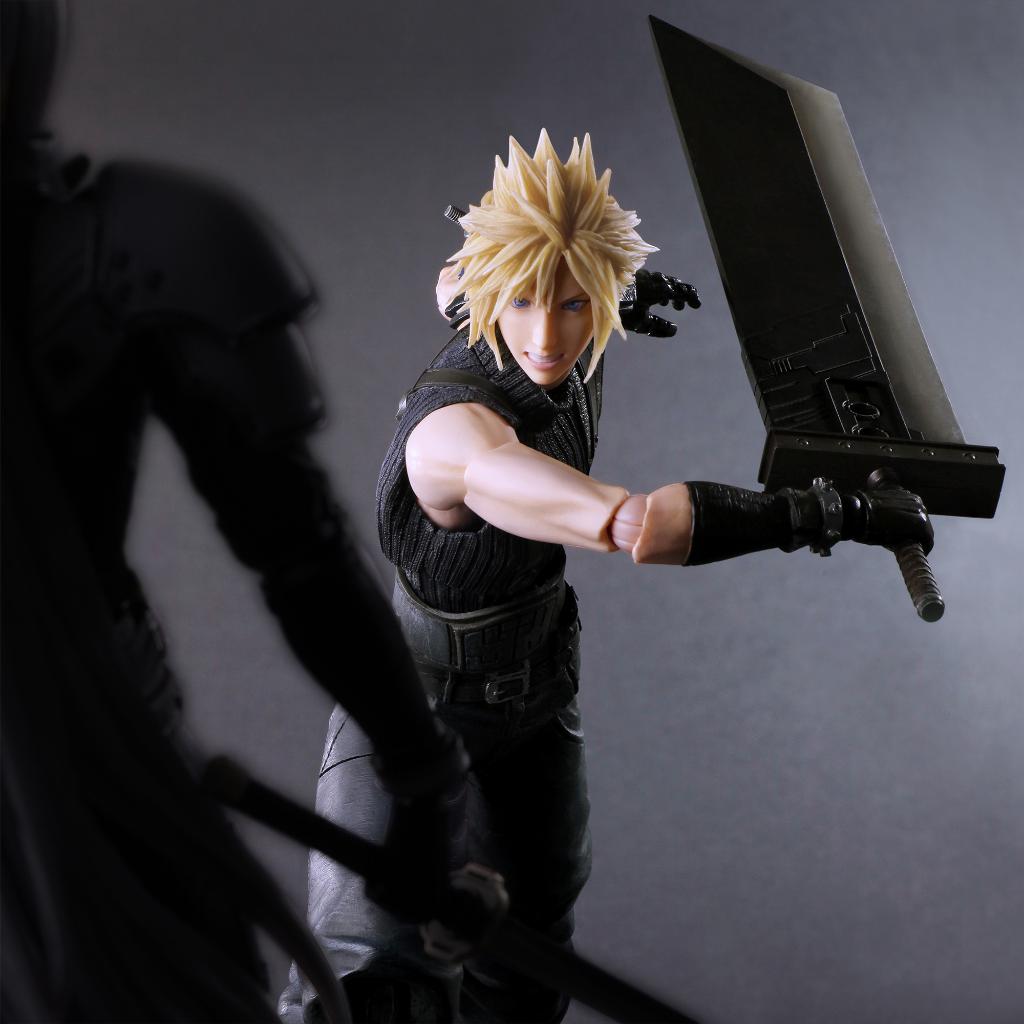 Square Enix Final Fantasy VII Rebirth Play Arts Kai Action Figure - Cloud Strife