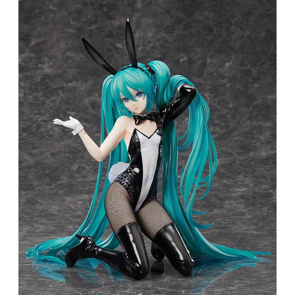 Hatsune Miku Bunny Ver. / Art By Sanmuyyb Figurine