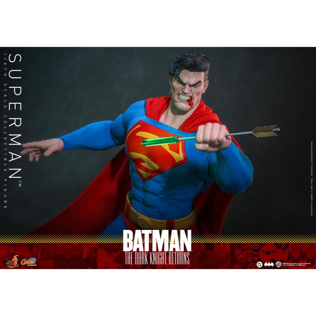 CMS032 Batman: The Dark Knight Returns - 1/6th scale Superman