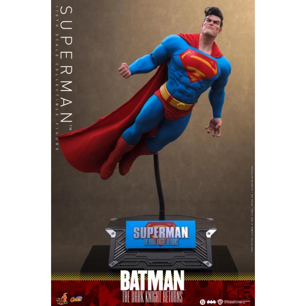 CMS032 Batman: The Dark Knight Returns - 1/6th scale Superman