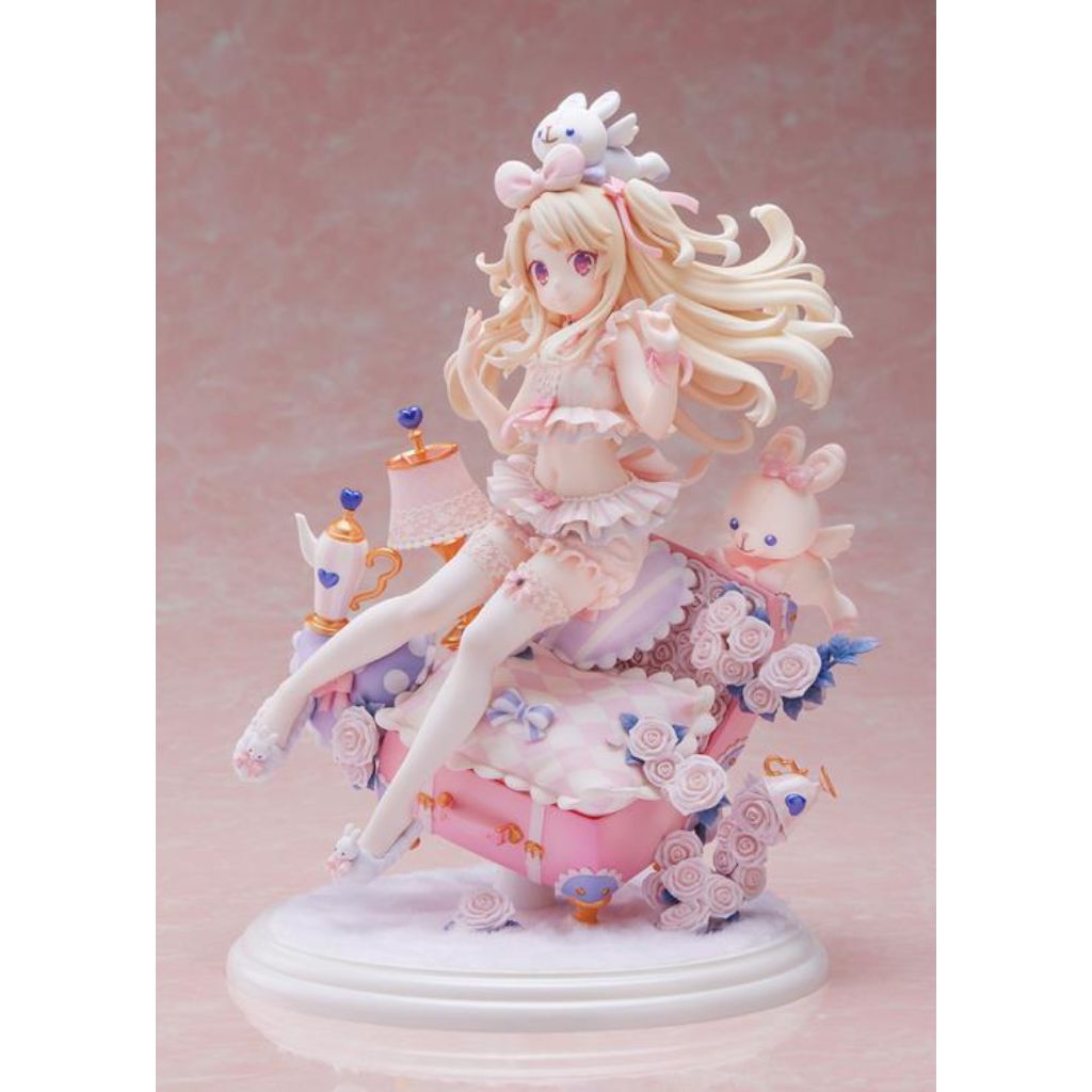 Fate/Kaleid Liner Prisma Illya - Illyasviel Von Einzbern Loungewear Ver. Figure