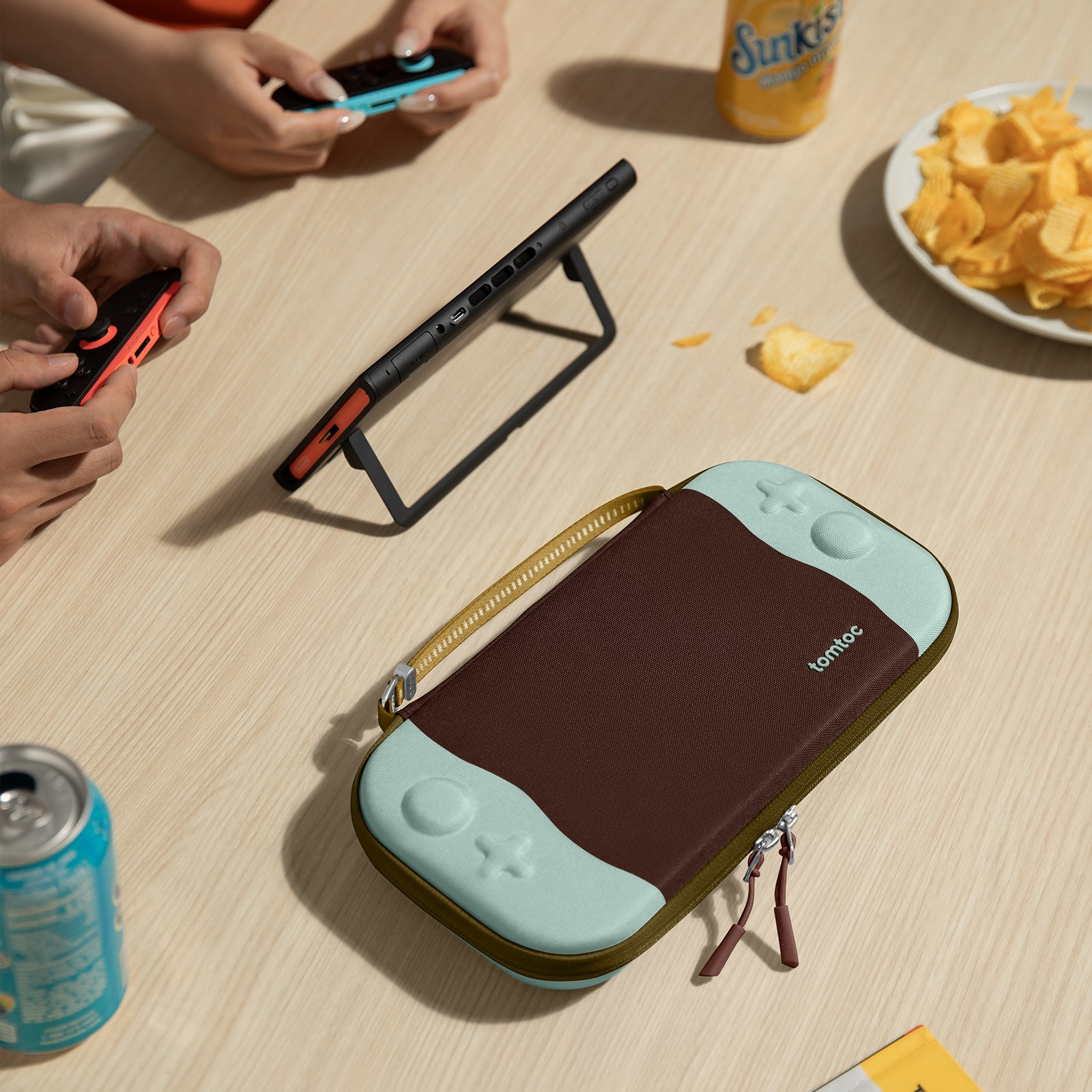 tomtoc FancyCase-G05 Nintendo Switch 2 Slim Case - ChocoMint
