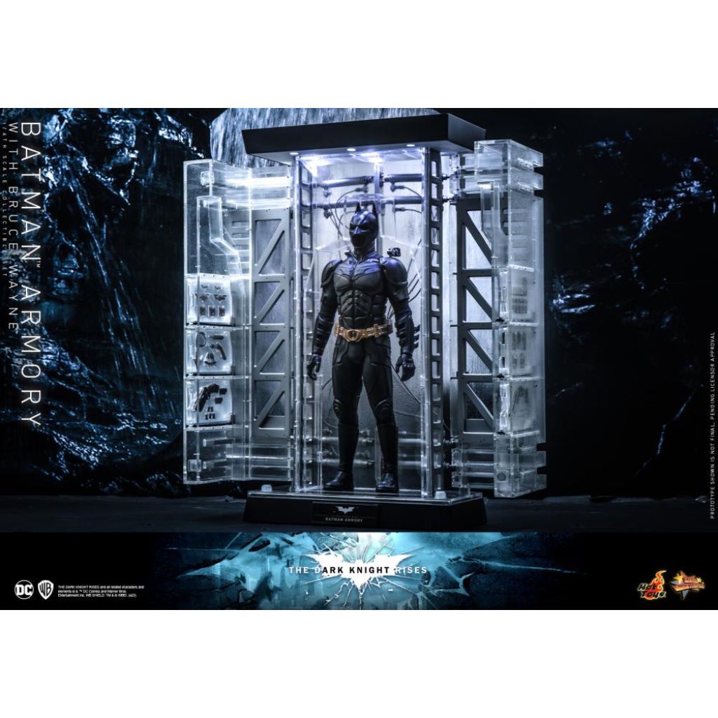 MMS702 The Dark Knight Rises - Batman Armory With Bruce Wayne