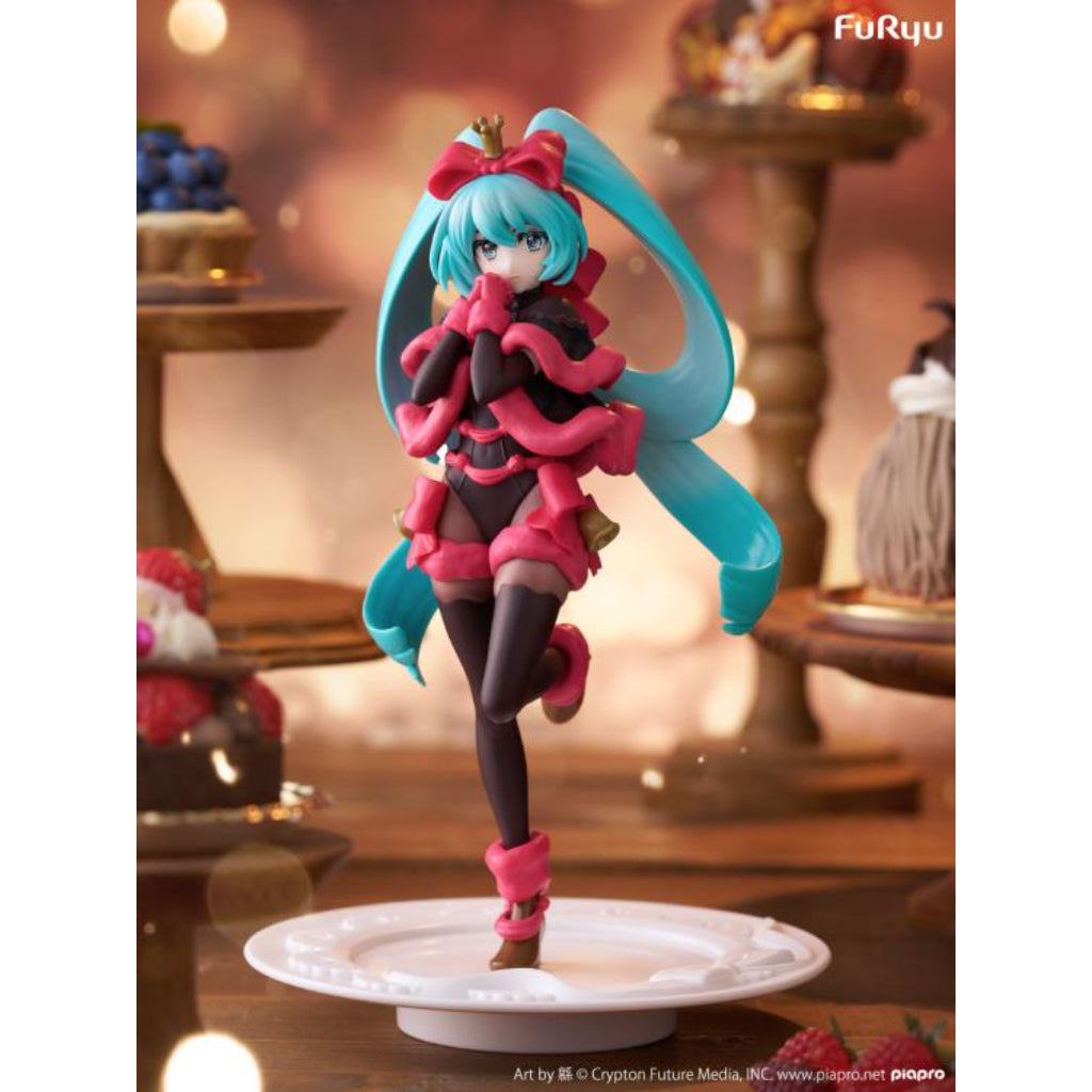 FuRyu Hatsune Miku SweetSweets Noel Raspberry Exceed Creative Figure