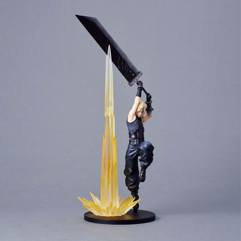 Final Fantasy VII Rebirth Statuette - Cloud Strife