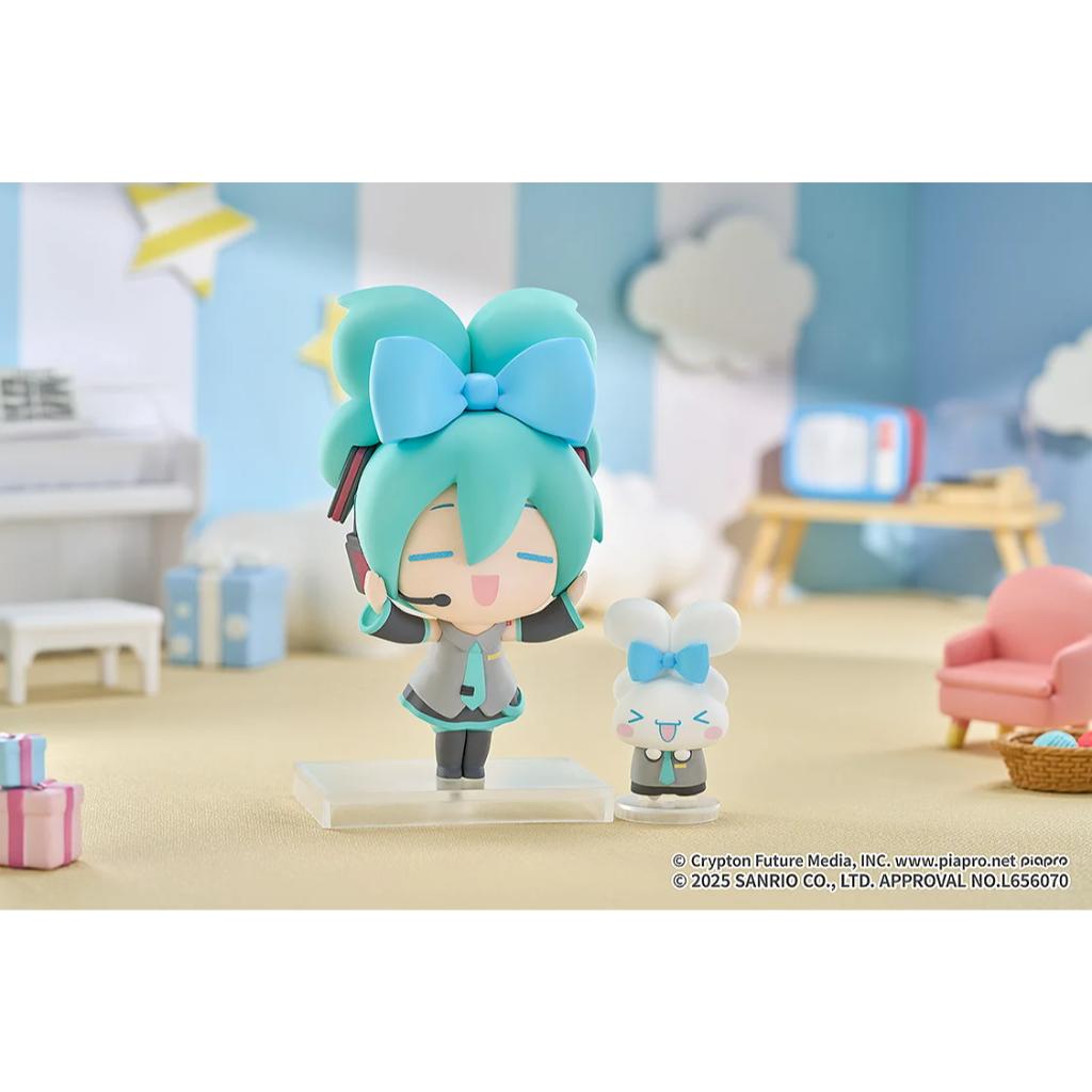 Hatsune Miku X Cinnamoroll Chibi Figure