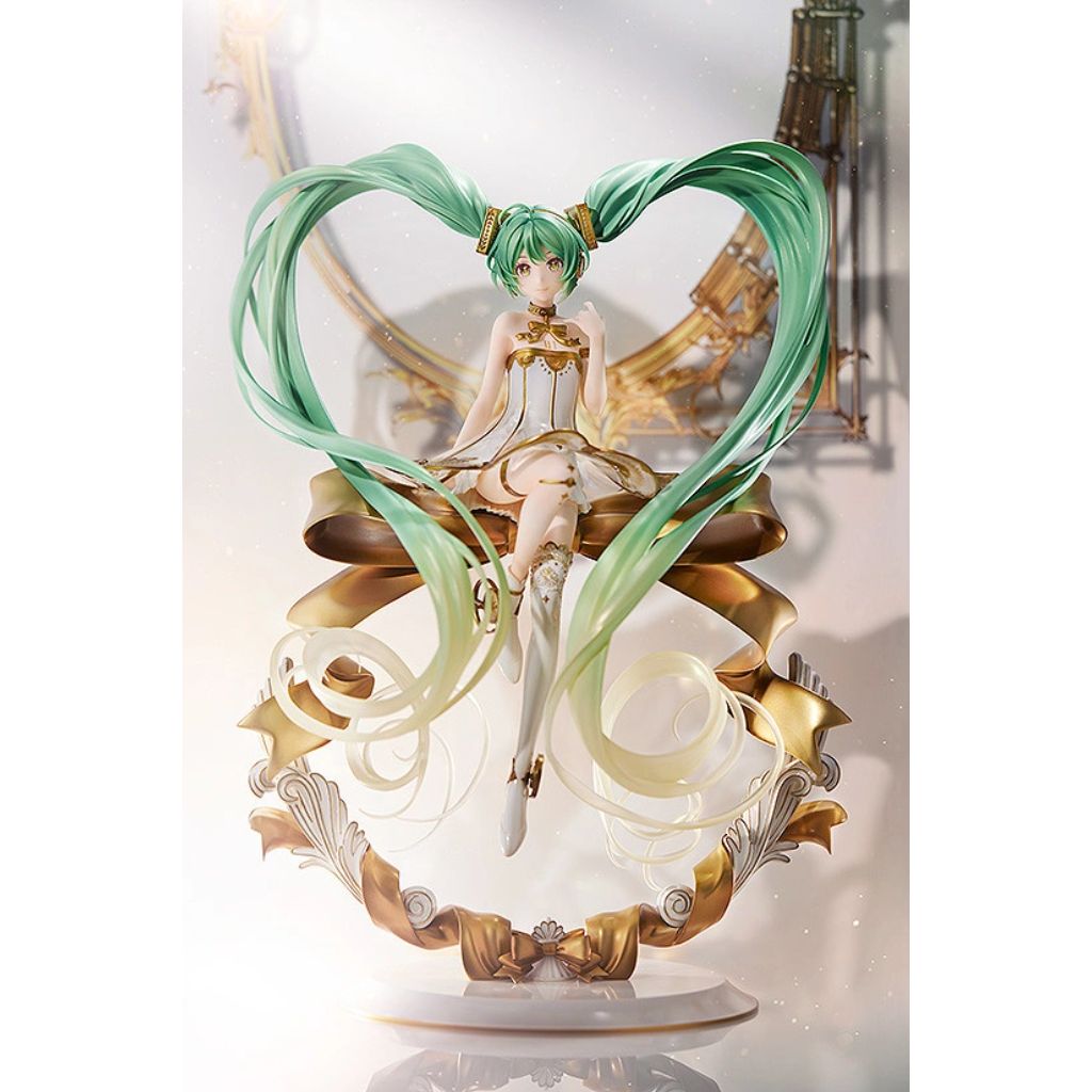 Hatsune Miku Symphony: 2022 Ver. Figurine