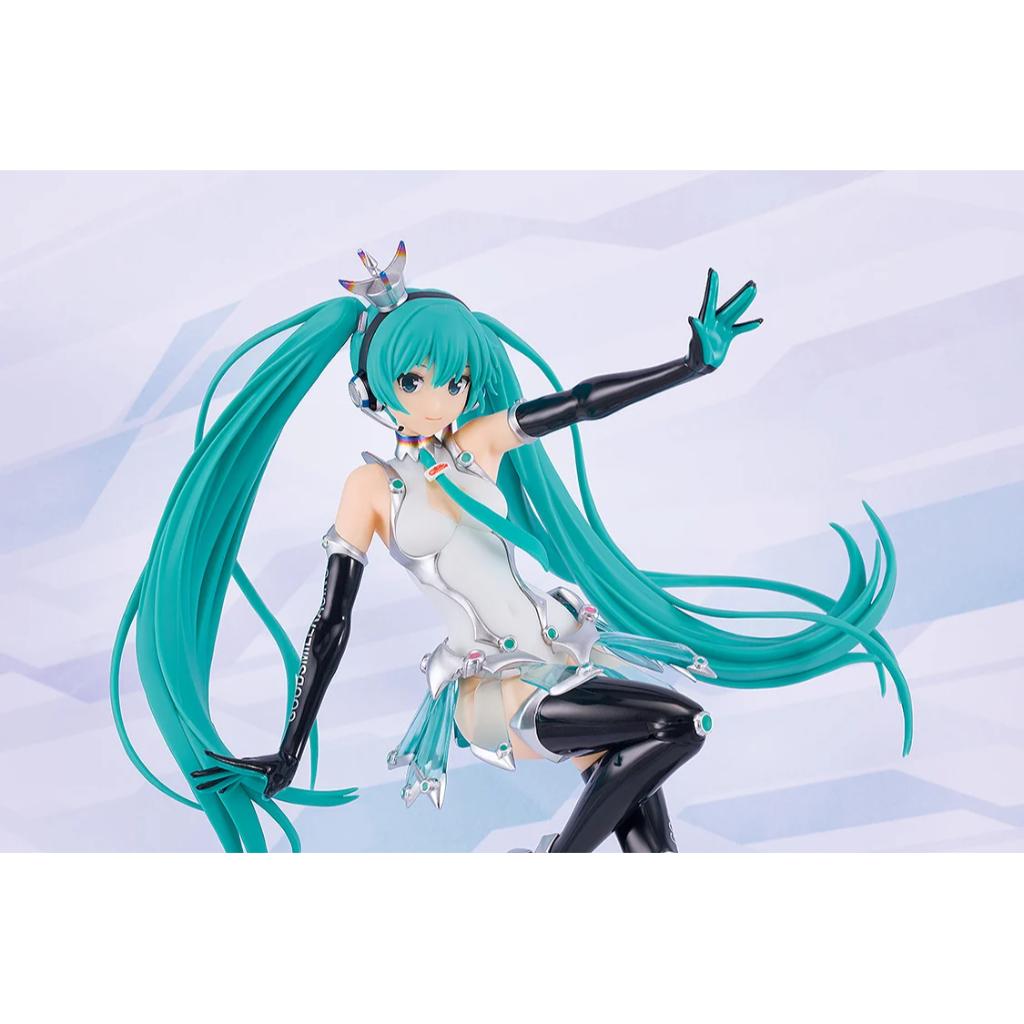 Hatsune Miku GT Project Reincarnation Racing Miku: 2013 Ver.