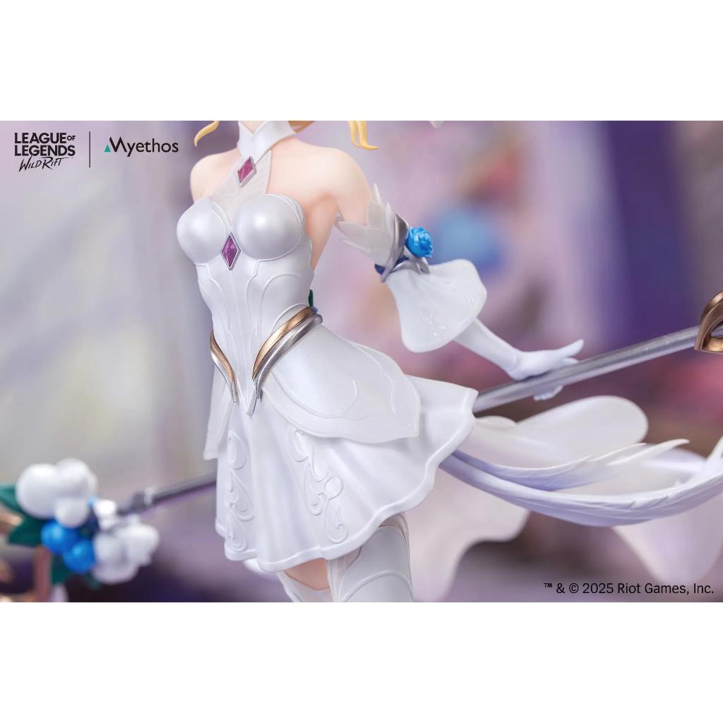 Gift+ League Of Legends: Wild Rift - Crystal Rose Lux Figurine