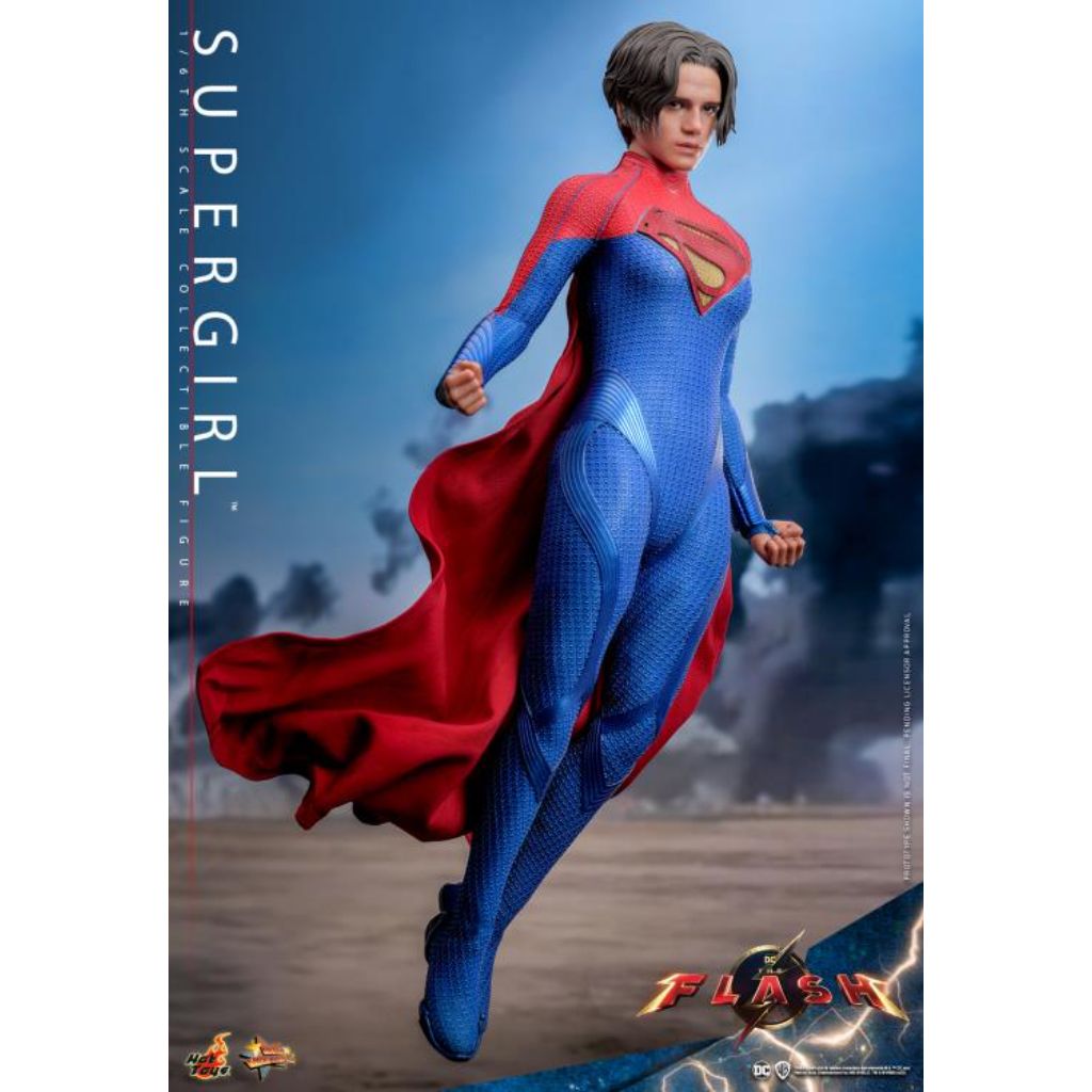 MMS715 The Flash - 1/6 Scale Supergirl