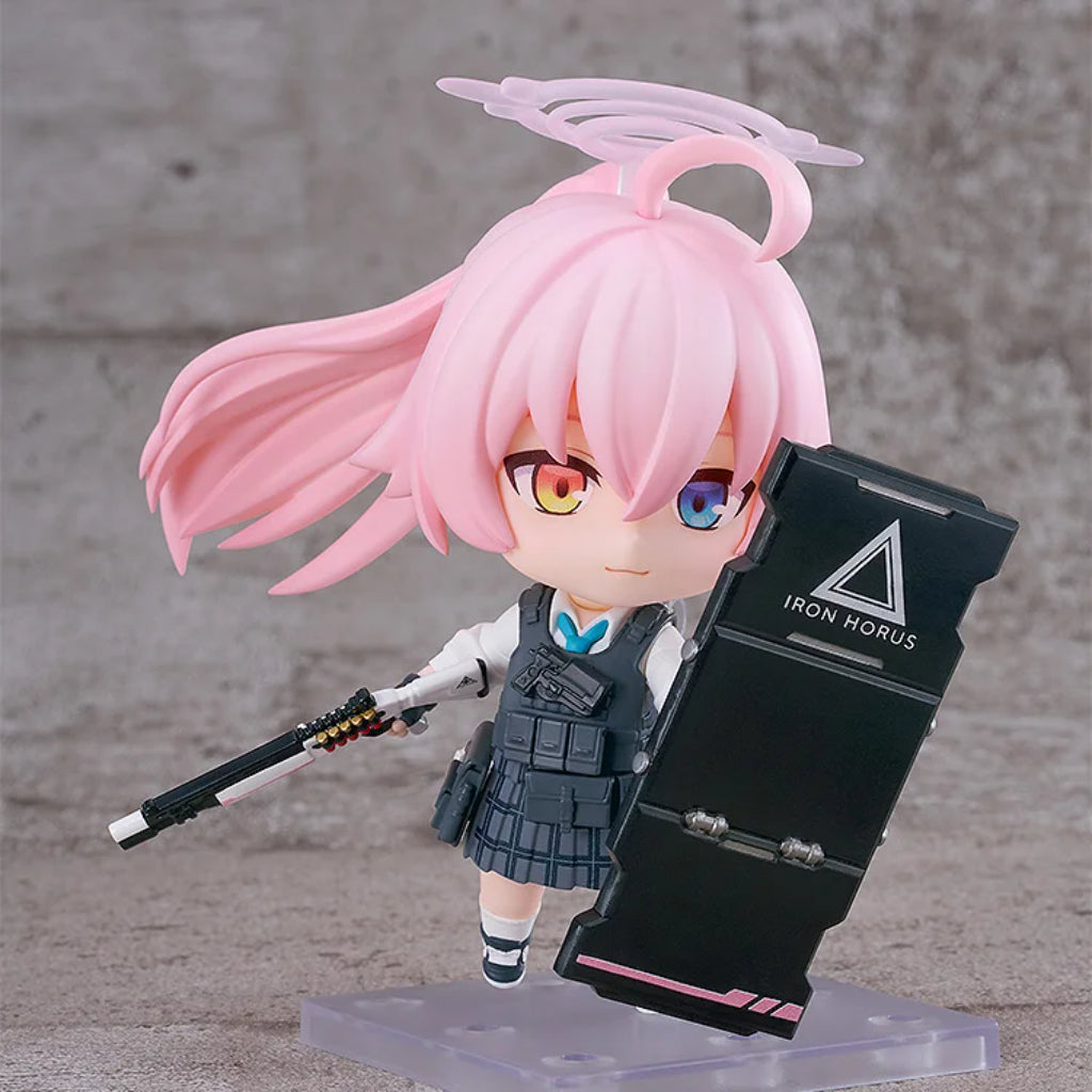 Nendoroid 3071 - Hoshino Takanashi (Armed)