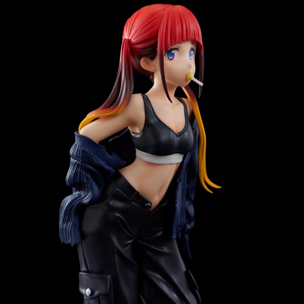 Gridman Universe: Zozo Black Collection - Chise Asukagawa Figurine