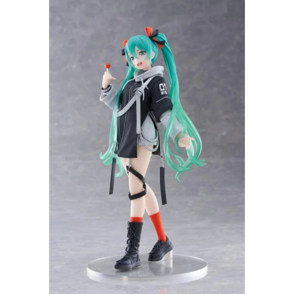 Taito Hatsune Miku Punk Ver. Fashion Figure