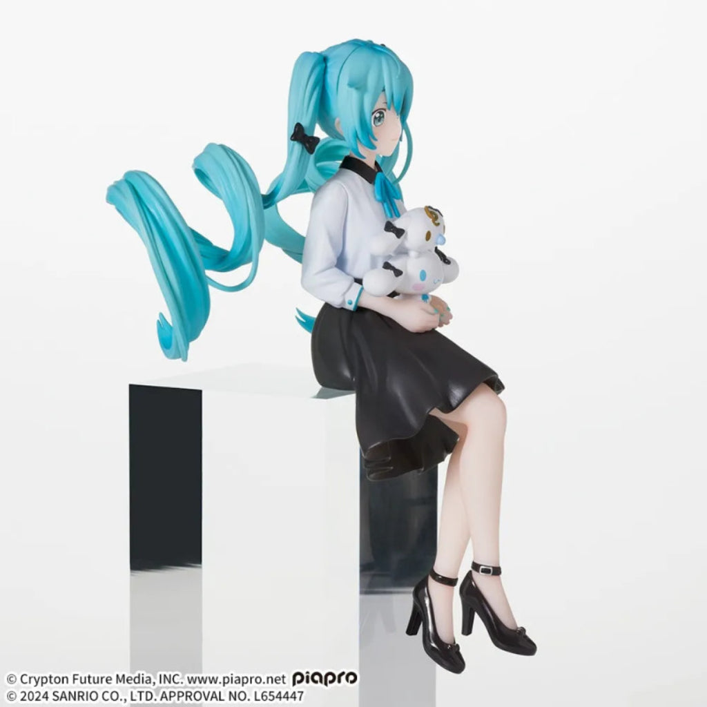 Sega PM Hatsune Miku x Cinnamoroll Osumashi Ver. Chokonose Figure