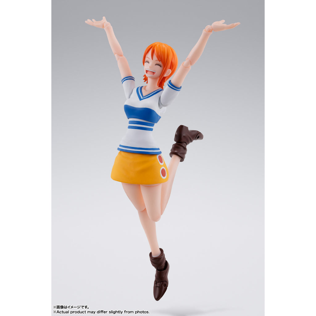 S.H.Figuarts Nami -Romance Dawn-