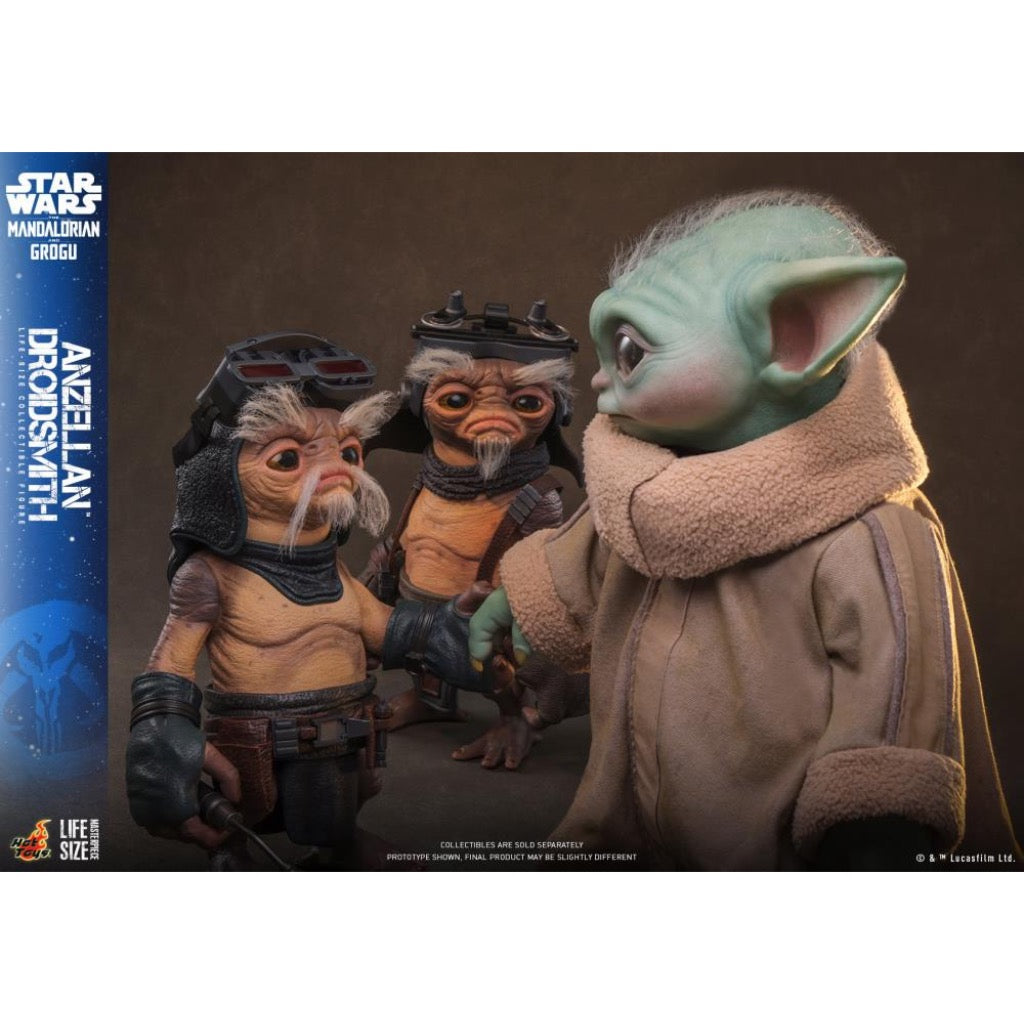 LMS017 The Mandalorian and Grogu - Anzellan Droidsmith Life-Size Collectible Figure