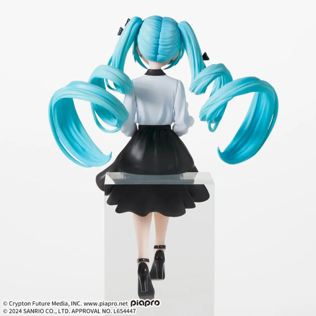 Sega PM Hatsune Miku x Cinnamoroll Osumashi Ver. Chokonose Figure