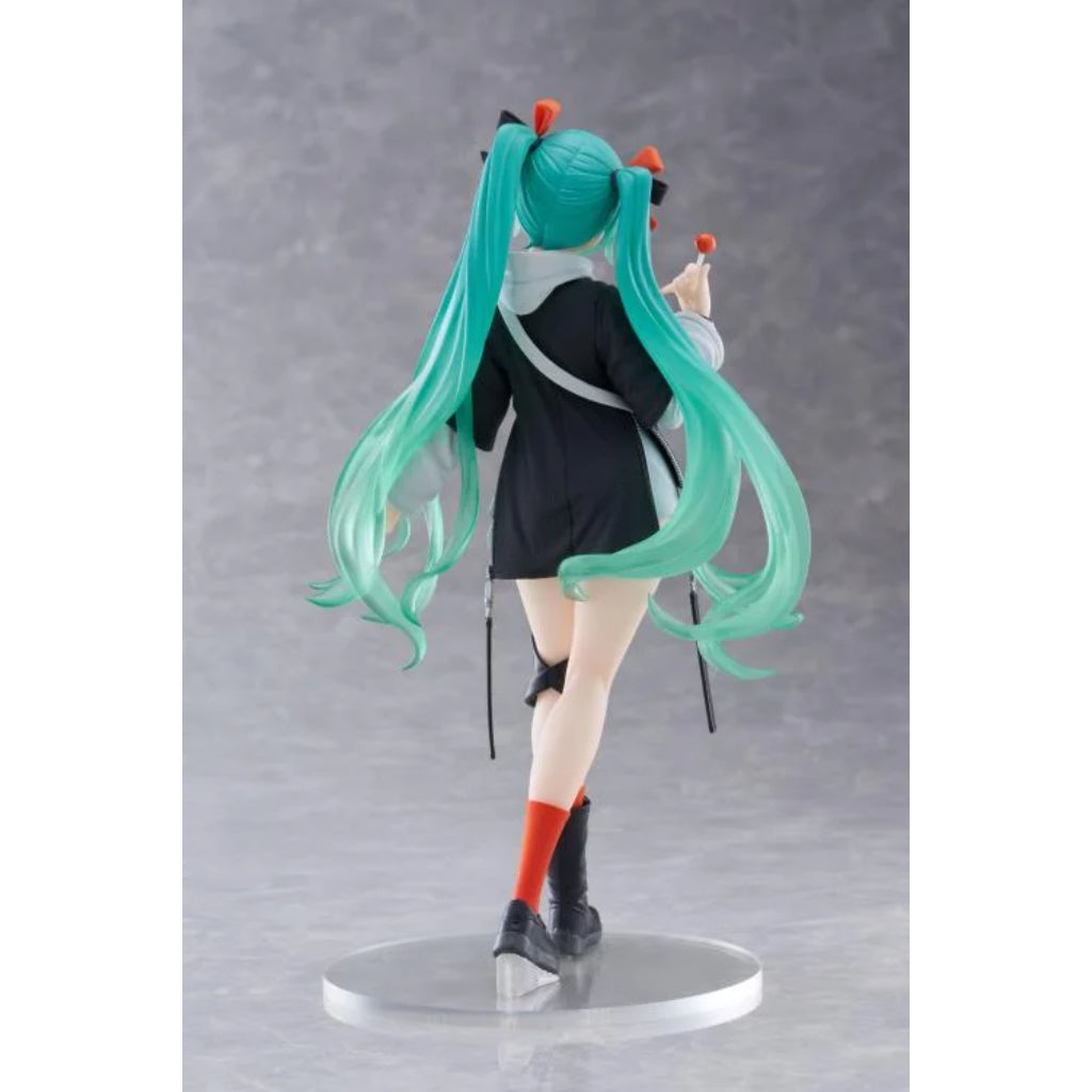 Taito Hatsune Miku Punk Ver. Fashion Figure