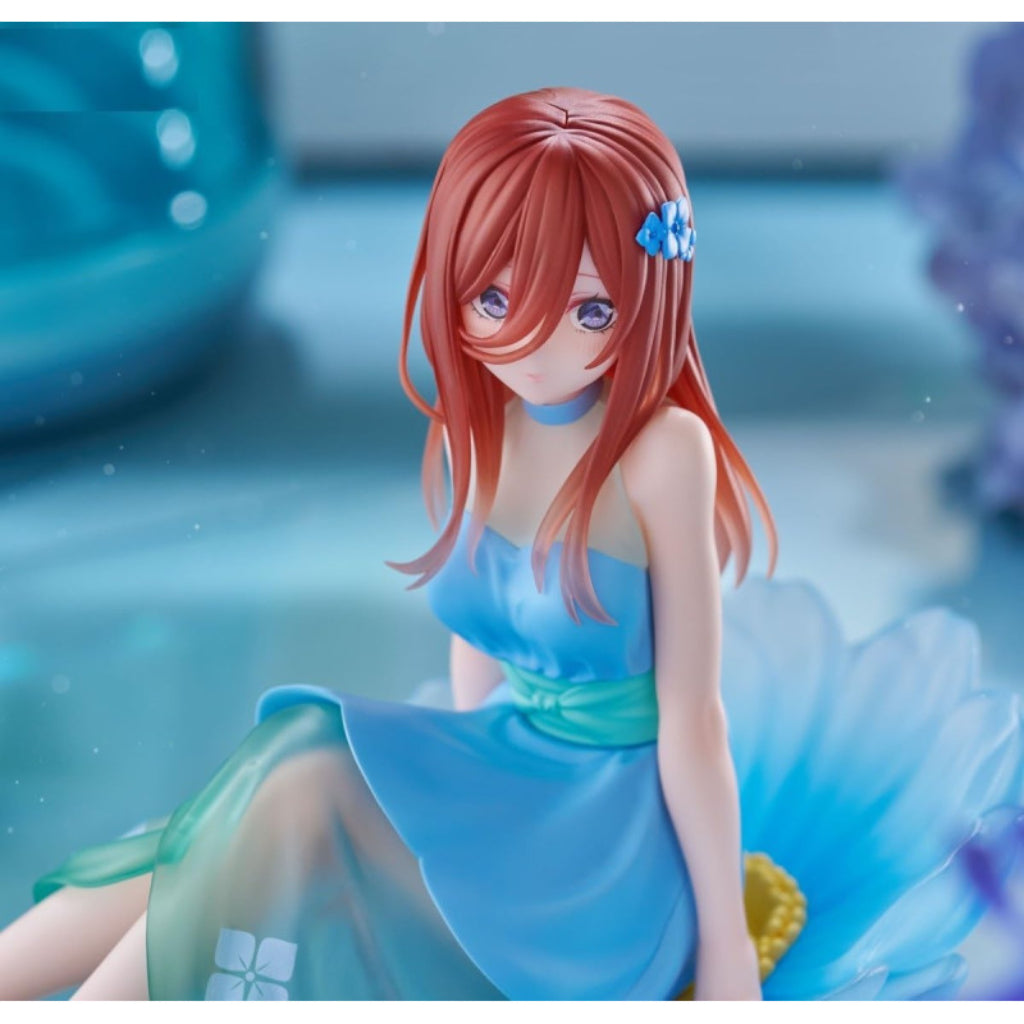 FuRyu Miku Nakano Bloo-me! The Quintessential Quintuplets Figure