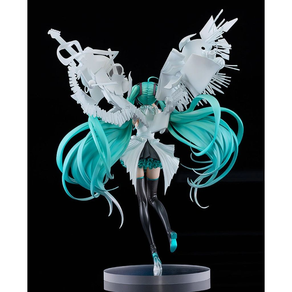 Hatsune Miku: Happy 16th Birthday Ver. Figurine