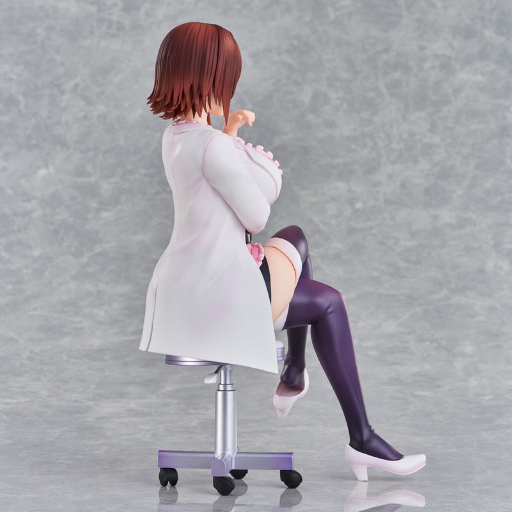 To Love-Ru Darkness Nurse Series - Ryoko Mikado School Nurse Ver. Figurine